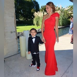 Aqua Exclusive One Shoulder Gown